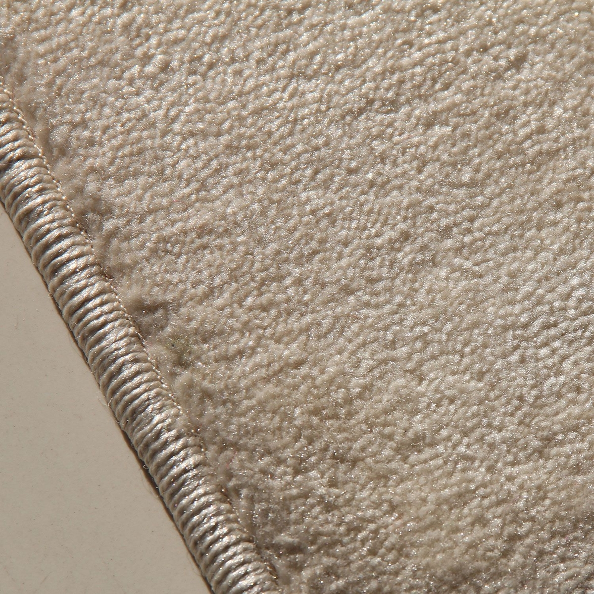 Tufting Duvardan Duvara Halı - Dinar Beyaz 15mm